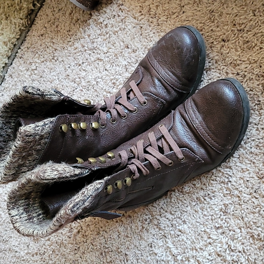 Boots